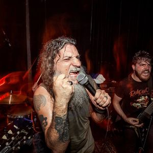 #DIXIT Entrevista a PATO LARRALDE, vocalista de LOS ...