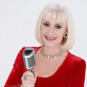 Into The Music Speciale Raffaella Carra By Radio Crc Targato Italia Mixcloud