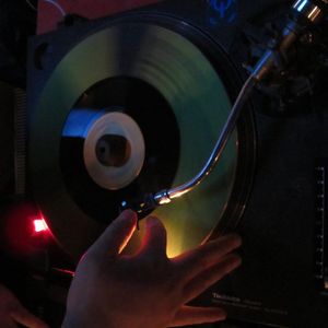 Vinyle Reda mix #3: Dj WtymSęk (radioJAZZ.fm) - The Night Belongs To The Music