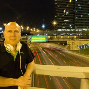 Nov. 9th - Tim Spinnin' Schommer LIVE on FB / 2NYX.com Wednesday Nights