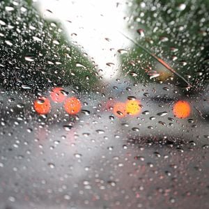 Acoustic Rain - Guitar And Voice For Rainy Days. Vol. 7 By Spínola 