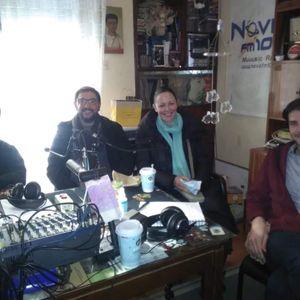 Μια άγνωστη όψη των Χριστουγέννων με οδηγούς την Αντιγόνη Γαϊτανά και τον Χρήστο Μαρίνο.
