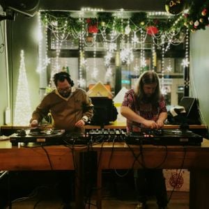 Radio Activity: Dim The Lights Takeover