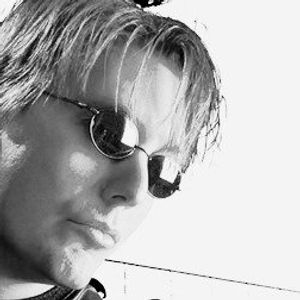 ALT UNIVERSE TOP 40 with John McMullan 09APR22 (mono)