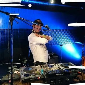 Hanady 15april muzik in the world