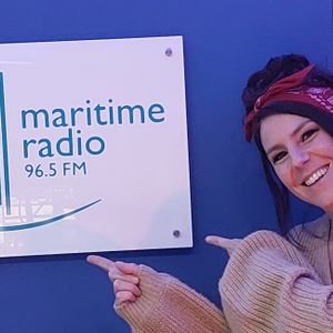 Calli Malpas in session at Maritime Radio with Clive R in A Shot of Rhythm & Blues