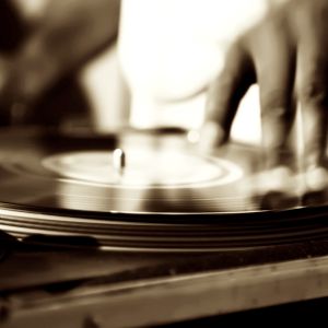 Feel the Classics #11 - Grooves Change the World