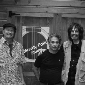 Mostly Folk Episode 101 (8/15/15) Charles Lyonhart & George Quinn