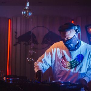 Dj Mizz Live From The Red Bull Studios Cape Town By Quadratic Sound Mixcloud