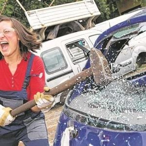 zertrümmern. Redebeitrag am 8. Mai zu Trümmerfrauen in Dresden