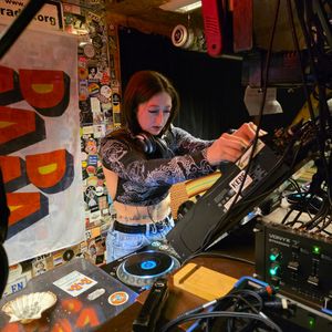 ELECTRONIC ARTS - JEX - 1.11.25