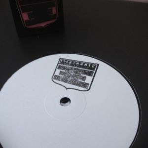 DJ Skirt - 233 - Electronic Explorations