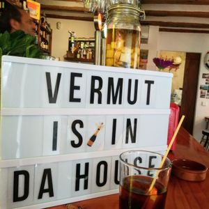 DJ LA CAT for PETIT VERMUT