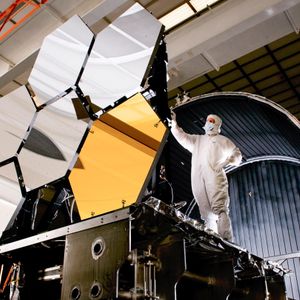 The marvels and mysteries revealed by the James Webb Space Telescope ...