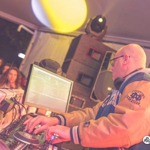 Christian DJ