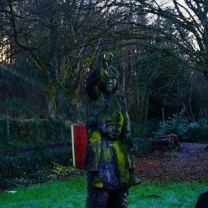 bug.core (éist arís)