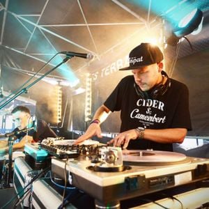 Djar One - 45 Minutes With a Bunch of 45s