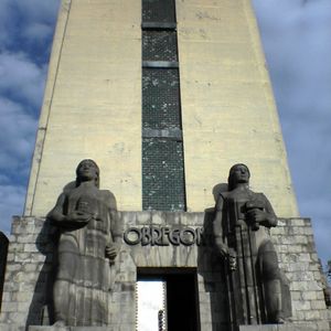 Monumento Álvaro Obregón