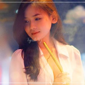 Cover art for Nonstop 2022 Yêu 2, 3 Người Cũng Được Miễn Thật Lòng by VycuteSG