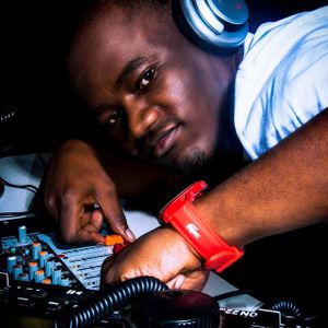 DJ CreeJay On the Buttons  & Switches - Hit Mix 2015
