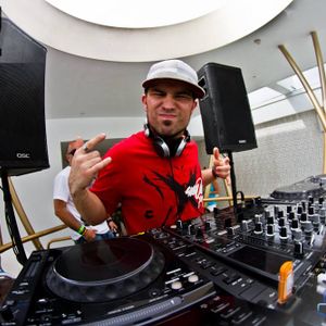 The Rum + Bass Show