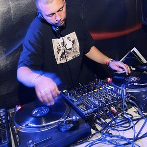 DJ TEKK (live @Friendsbar) HIP-HOP by DJ TEKK | Mixcloud