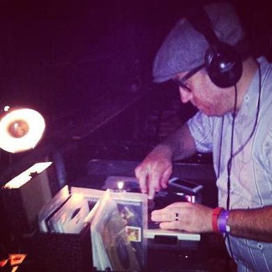 Chris Lujan (Dirty Dirty Podcast, The M-tet) - Special mix for Groove's