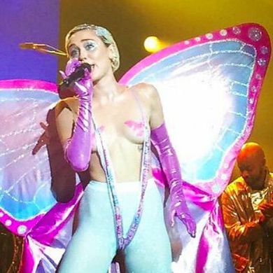 miley cyrus pussy  XVIDEOS.COM