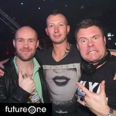 Mallorca Lee & Ross Ferguson Live @ Future One City Nightclub Falkirk ...