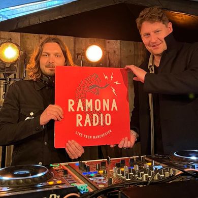 Ramona Radio Live with Editors