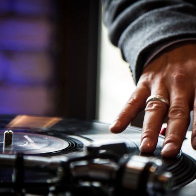 DJ Mike Luke Live at The Sheraton Centre Hotel