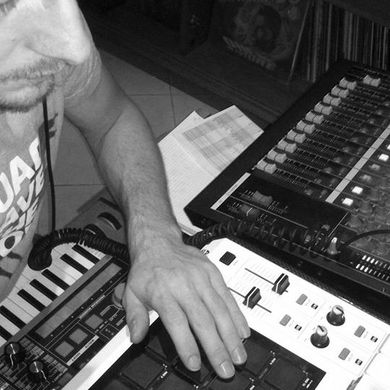 Flumo Show 04 at the Docks Studios (20th August 2015) Jimini and Arnheim