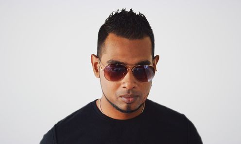 Delon On Mixcloud Select Mixcloud