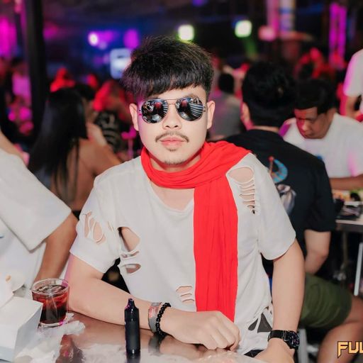 อาจจะดูไม่มีค่า แต่ถ้าถามถึงท่าเรามีครบนะ By.บังกิฟ ม่วงงาม