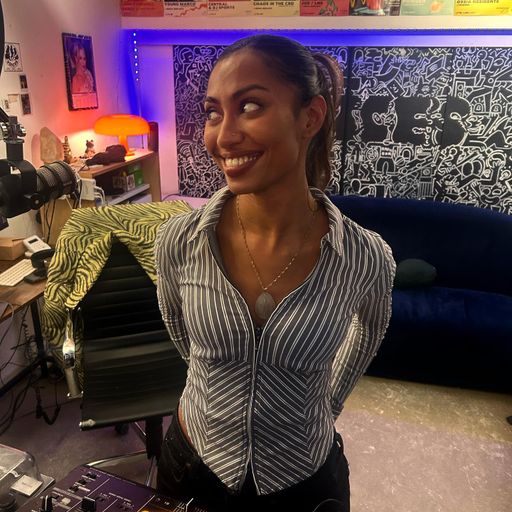 Golden Hour w/ Raidaa 20/11/24 - Voices Radio