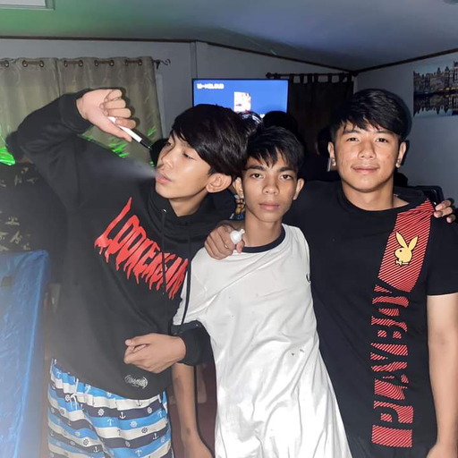 รักกันจริงอย่าให้พี่คอย คนรอซอยมันทรมานนะหนู By คุณคมสัน