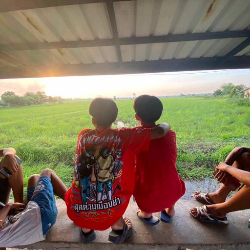 จำศีล ดมเค กิน เจ เคี้ยวหนม เบิร์ดเดย์ เกอร์ สกลวิฑูรย์