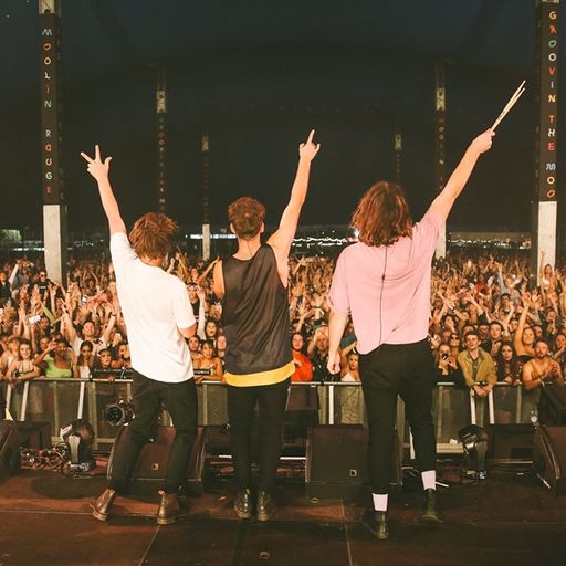 Crooked Colours 29-05-19