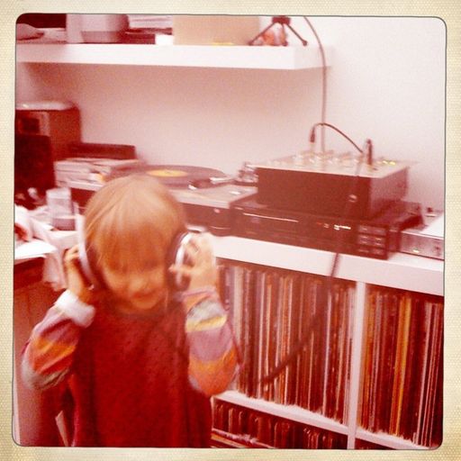 Bestimix 121 Part 2: DJ Tat's Sound of Slumber Kids Chill Out Mix