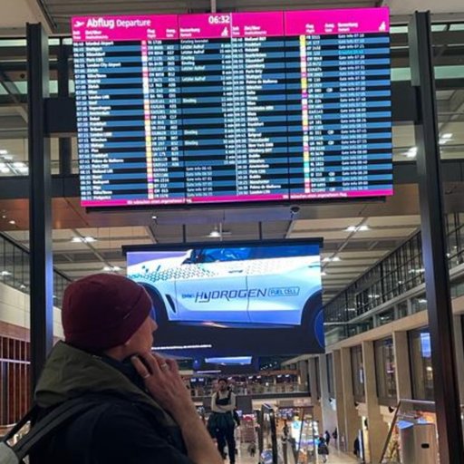 IORI.Radio ft. GEAR 1 - 04/12/23 - Voices Radio