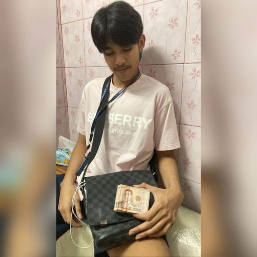 เเล้วเเต่จะคิดชีวิตคนละเเบบ by fullout