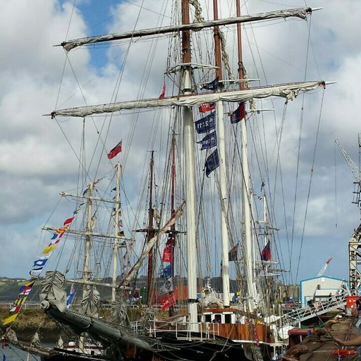 DJ Destiny (Music Inc) presents Soulful House Session Vol 2 23.12.2018