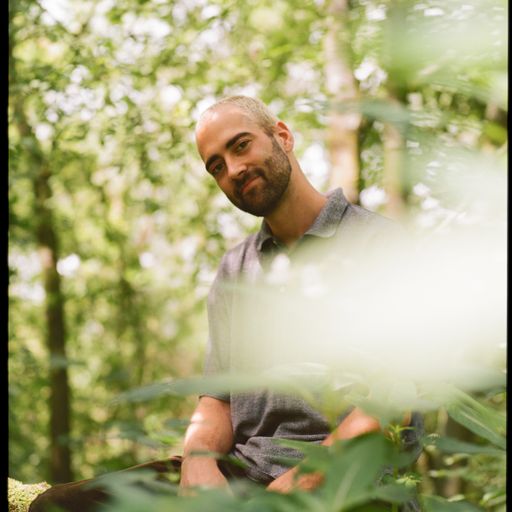 Hidden Rooms w/ Tosh - 27/12/23 - Voices Radio