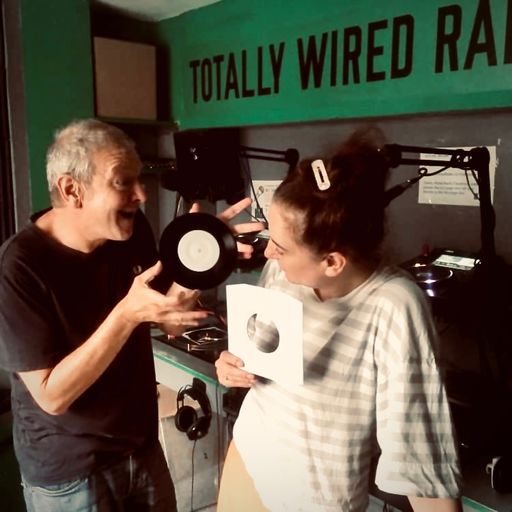 The Well Suspect Radio Show - Richard Searle & Erika Ts ~ 02.08.22