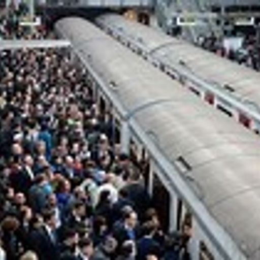 The Commuter (TrippyLounge)