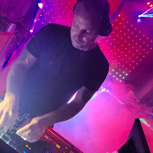 Damon White @Studio 37  2025