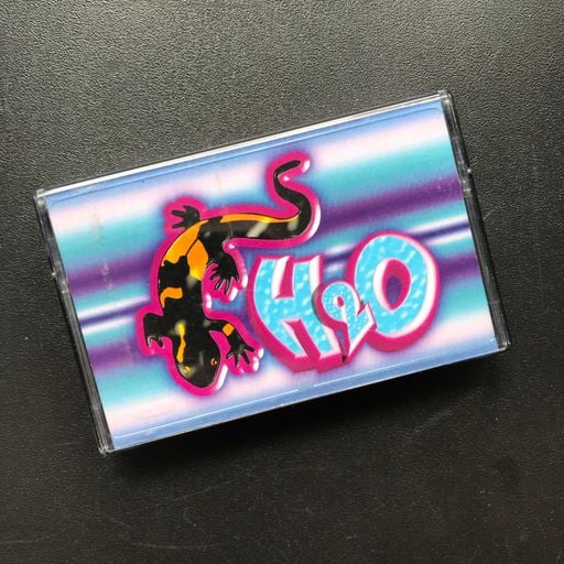 Vince at "Le Café" @ H²O Club (Pecq - Belgium) - 4 April 1997