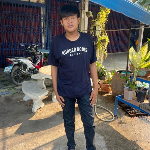 ทำไมต้องไปจรัญนครสวรรค์ก็มี by เเบงค์ กิตติพัฒน์