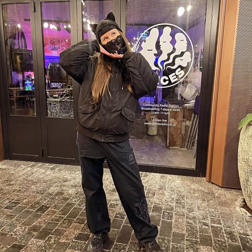 DR MYSTERY - 12/01/25 - Voices Radio