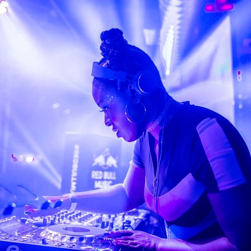 On the Floor – UNiiQU3 at United States of Bass Philadelphia